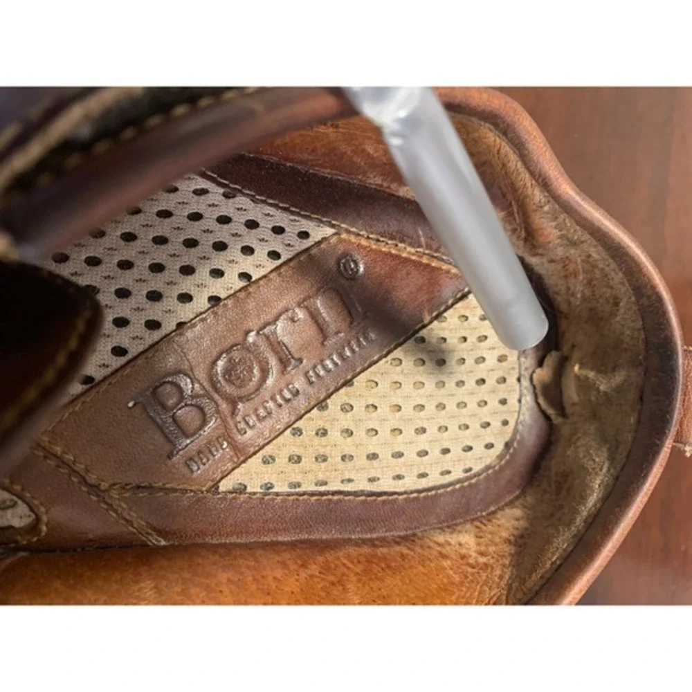 Born handcrafted leather